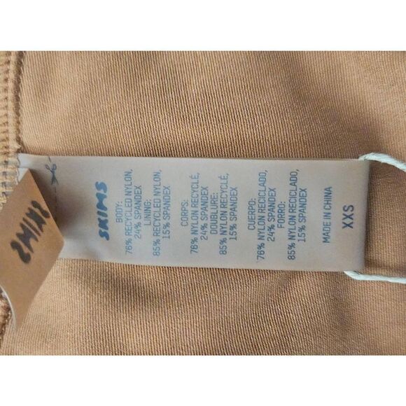 Skims swim top Nwt - Picture 8 of 8